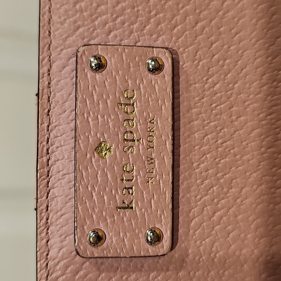 Kate Spade Grove Street Tellie Small Pink Wallet WLRU2822 EUC - Picture 8 of 15